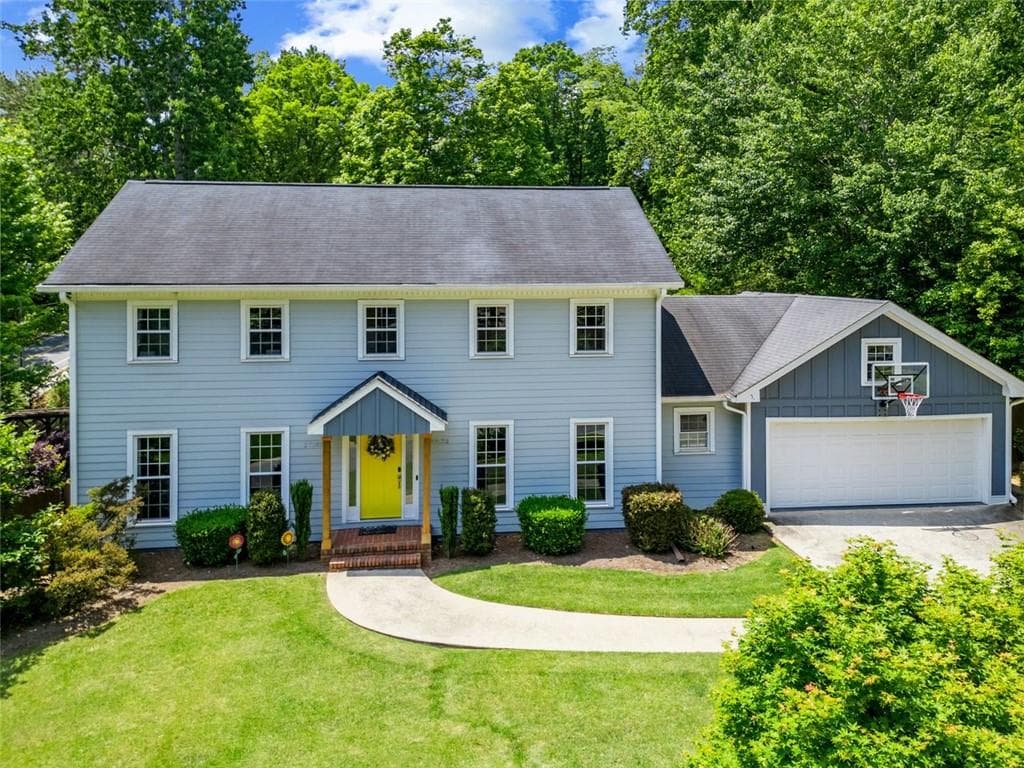 4 bedroom, 4 bathroom, 3,576 sq ft single family residence sold at 3912 EDENTON Court, Brookhaven, GA 30319