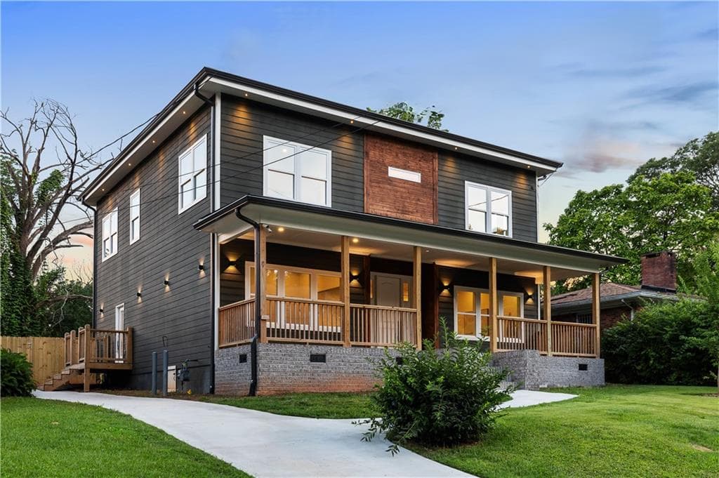 4 bedroom, 3 bathroom, 3,000 sq ft single family residence sold at 1432 Mims Street, Atlanta, GA 30314