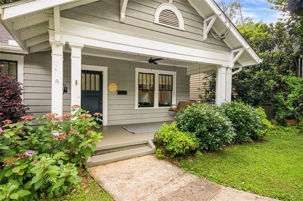 2 bedroom, 2 bathroom, 1,242 sq ft single family residence sold at 1231 MANSFIELD Avenue, Atlanta, GA 30307