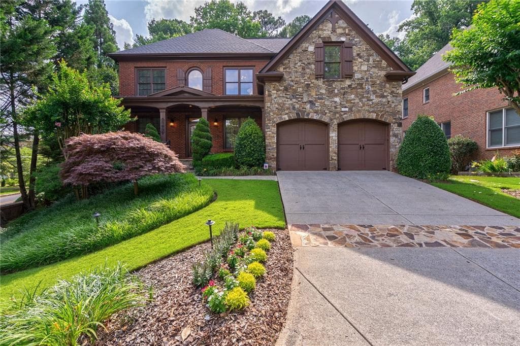 5 bedroom, 5 bathroom, 5,118 sq ft single family residence sold at 1984 Mendenhall Circle, Atlanta, GA 30341