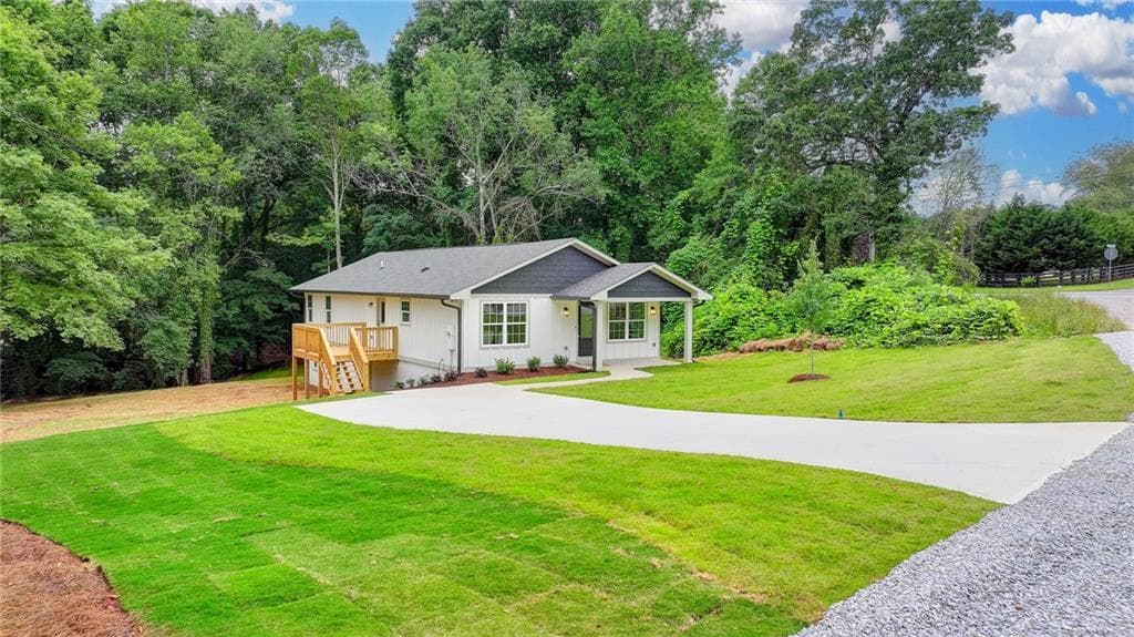 5371 WG Robinson Road, Gainesville, GA 30506 — most recent listing photo