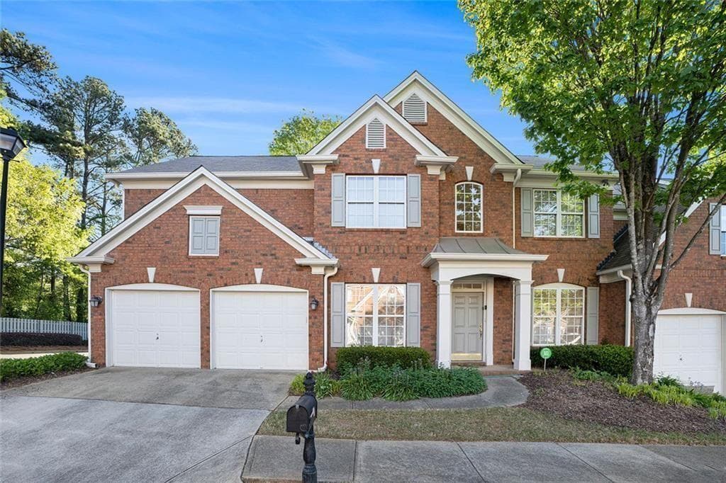401 Wellwood Way, Roswell, GA 30075 — most recent listing photo