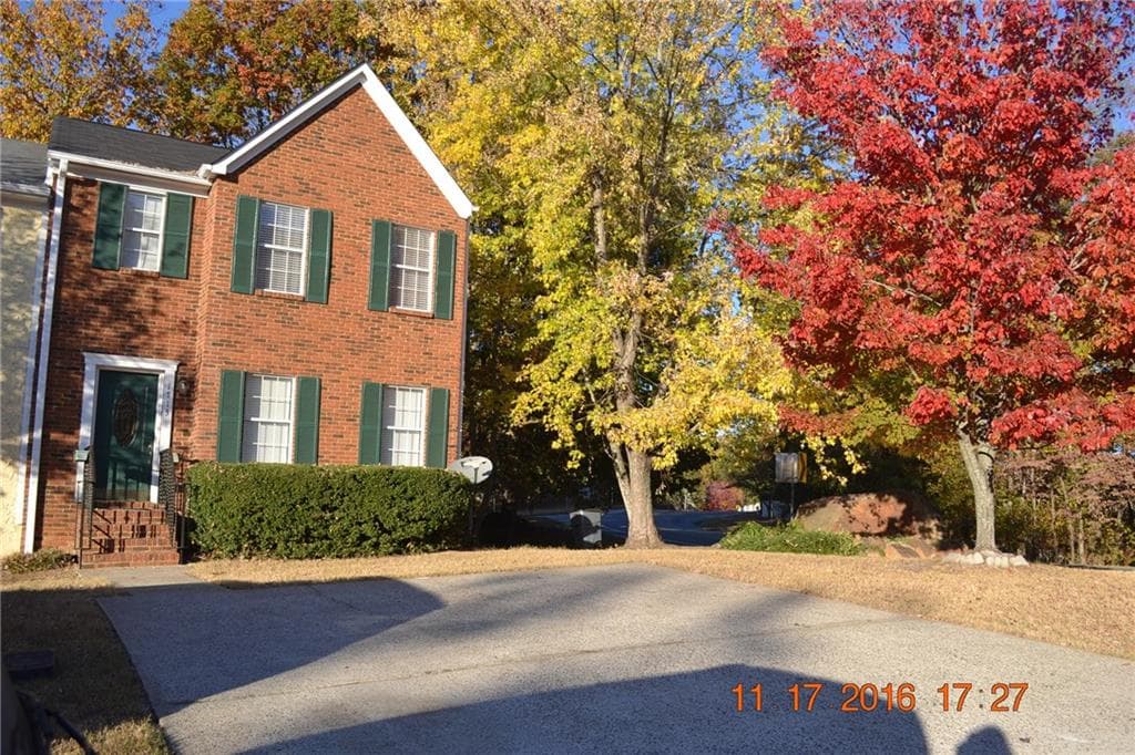 1713 Grist Mill Drive, Marietta, GA 30062 — most recent listing photo