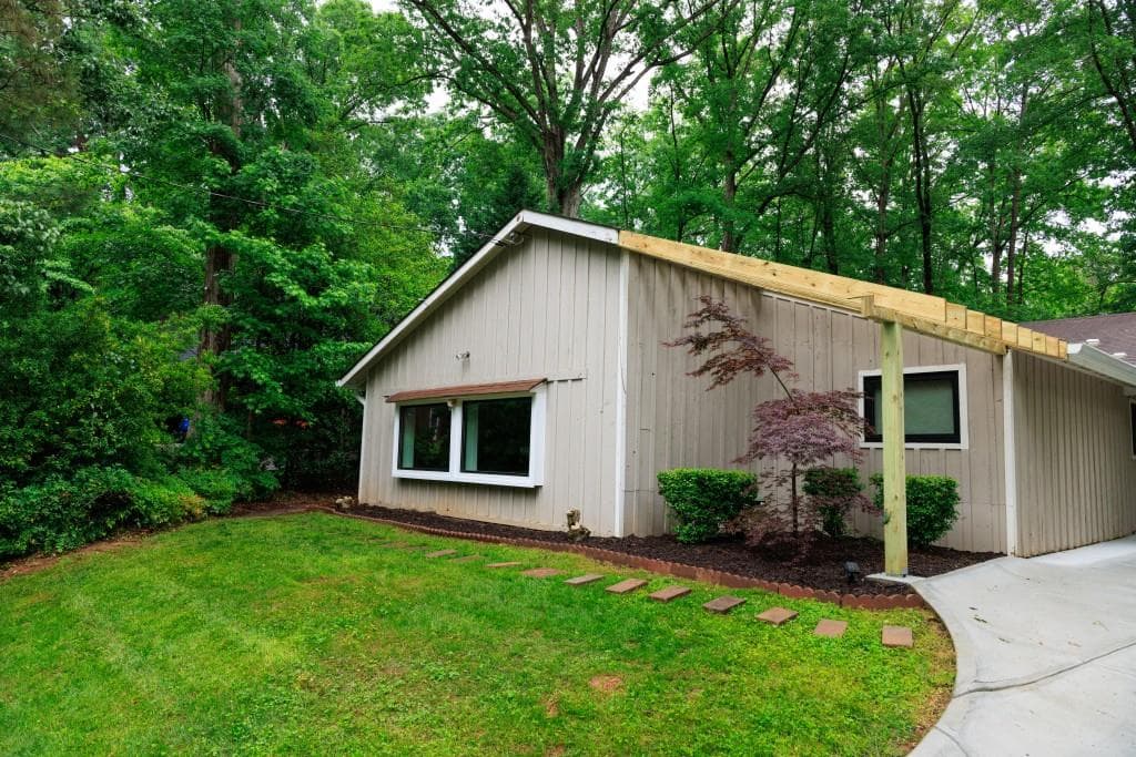 3 bedroom, 2 bathroom, 1,920 sq ft single family residence sold at 3402 Wynnewood Lane, Duluth, GA 30096