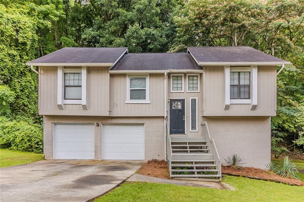4 bedroom, 3 bathroom, 1,166 sq ft single family residence sold at 482 Tarragon Way, Atlanta, GA 30331