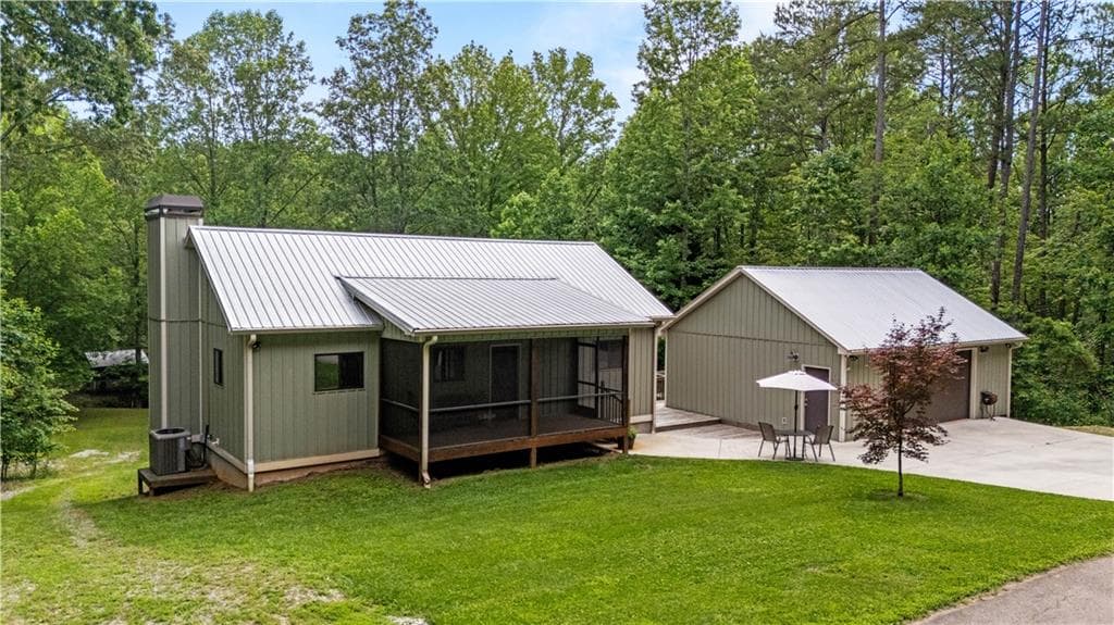 398 Old Stagecoach Road, Clarkesville, GA 30523 — most recent listing photo
