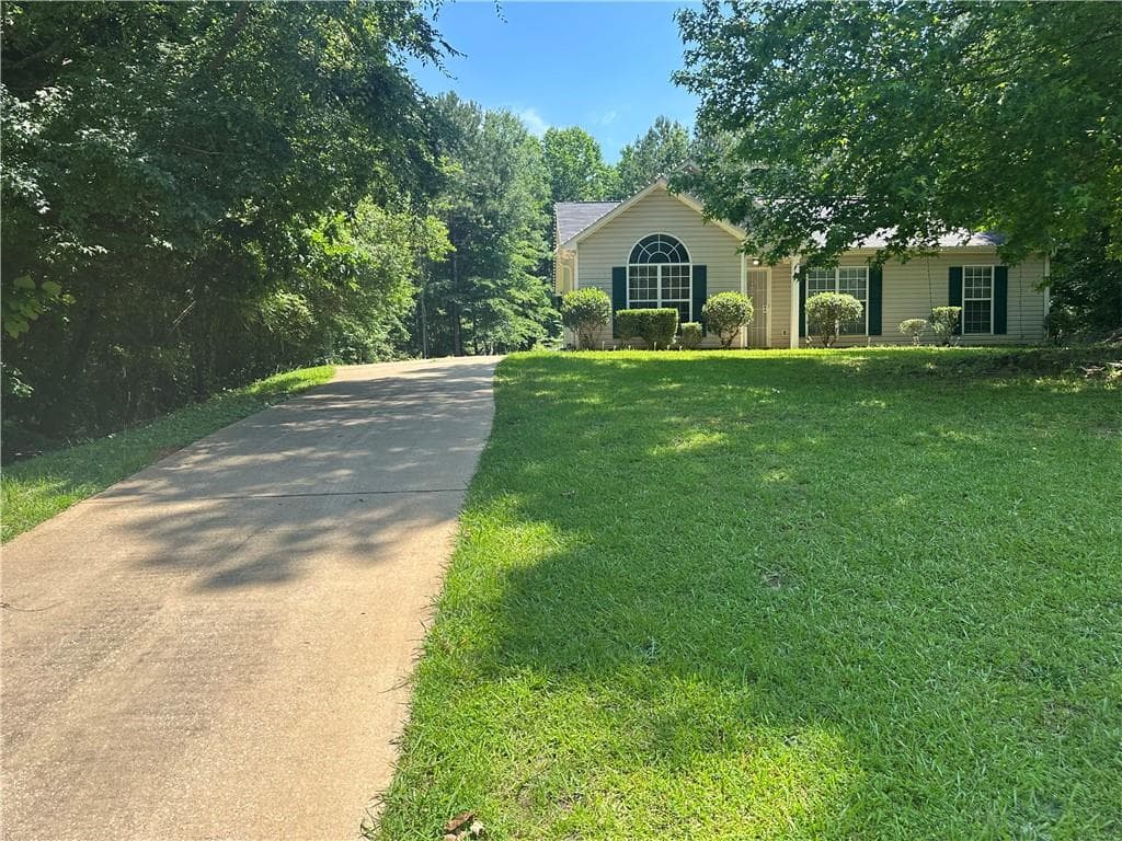 446 Hampton Green Drive, LaGrange, GA 30240 — most recent listing photo