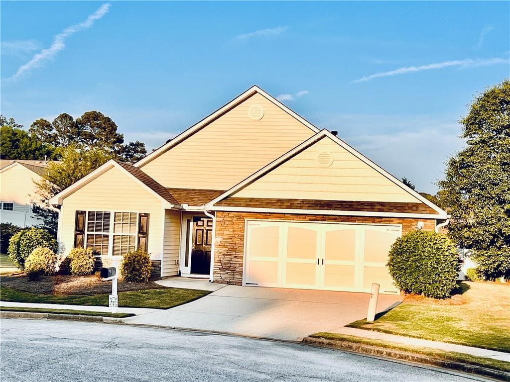 545 Triumph Way, Winder, GA 30680 — most recent listing photo