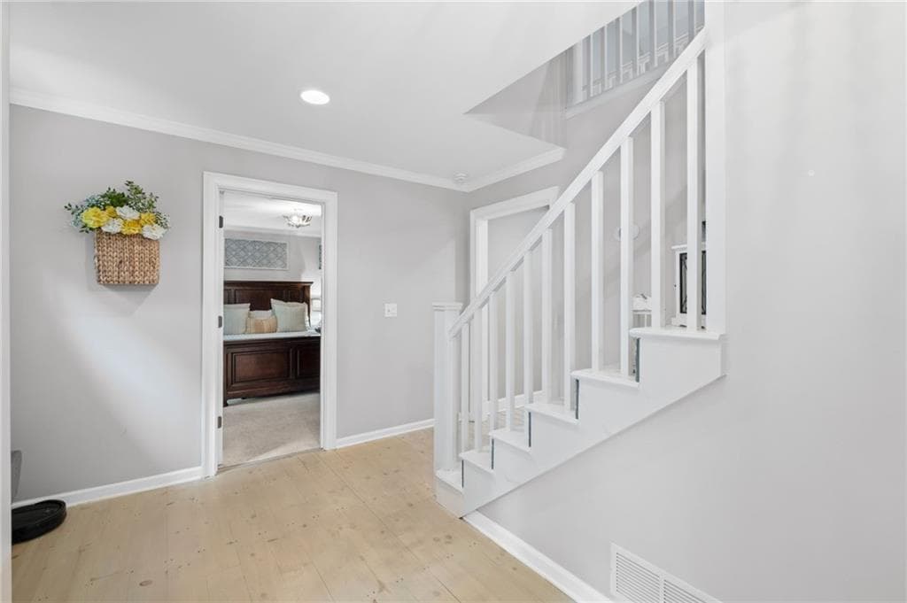 4 bedroom, 5 bathroom, 2,697 sq ft single family residence for sale at 115 Leaf Lake Drive, Suwanee, GA 30024 — photo 10