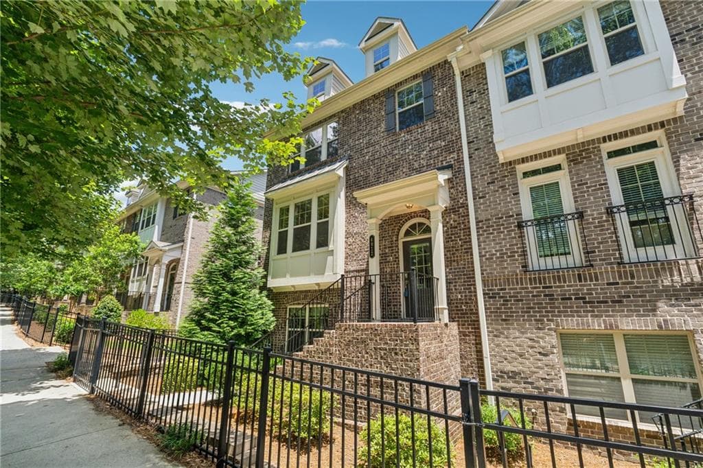 4012 TOWNSEND Lane, Dunwoody, GA 30346 — most recent listing photo