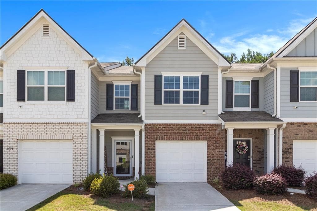 5696 Union Pointe Drive, Union City, GA 30291 — most recent listing photo
