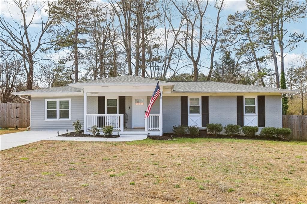 4 bedroom, 3 bathroom, 1,588 sq ft single family residence sold at 456 Pretty View Lane, Smyrna, GA 30082