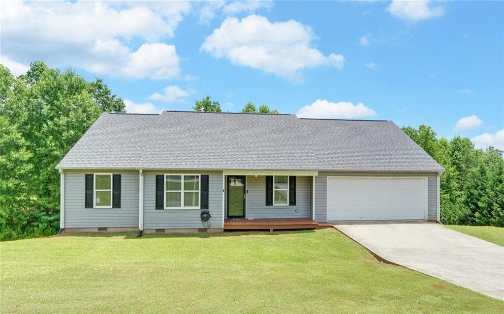 3 bedroom, 2 bathroom, 1,632 sq ft single family residence sold at 183 Banks Ridge Drive, Baldwin, GA 30511