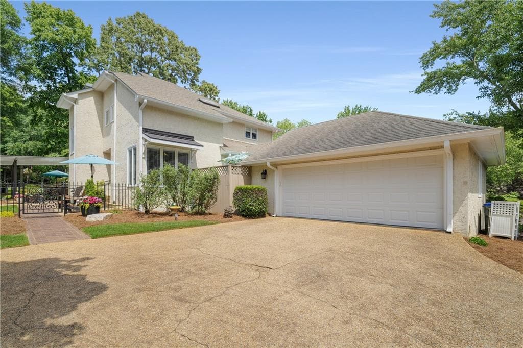 2610 Links End, Roswell, GA 30076 — most recent listing photo