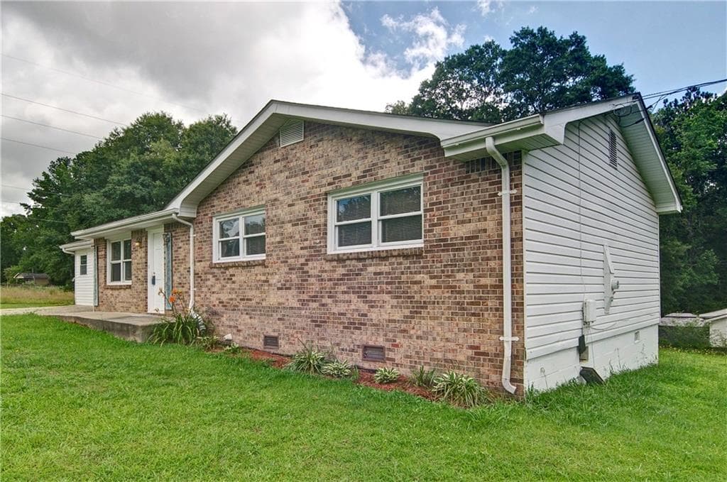 3 bedroom, 2 bathroom, 1,056 sq ft single family residence sold at 24 Echo Ridge Drive, Powder Springs, GA 30127