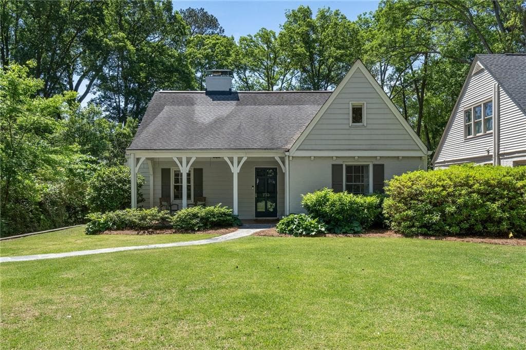 3 bedroom, 2 bathroom, 2,489 sq ft single family residence sold at 733 Greenview Avenue, Atlanta, GA 30305