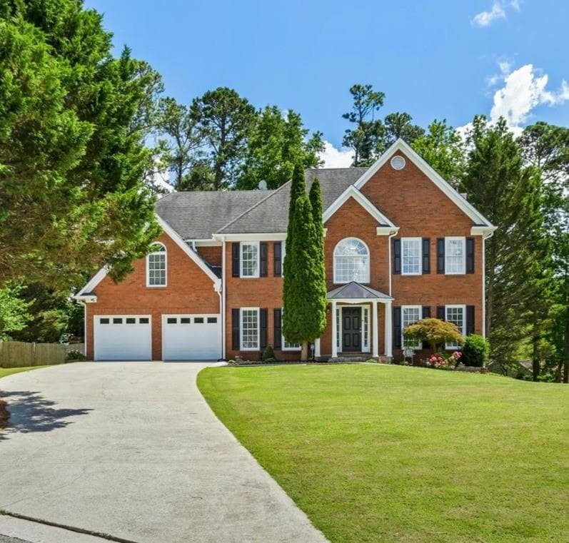 5 bedroom, 4 bathroom, 4,242 sq ft single family residence sold at 2873 Hilton Circle, Kennesaw, GA 30152