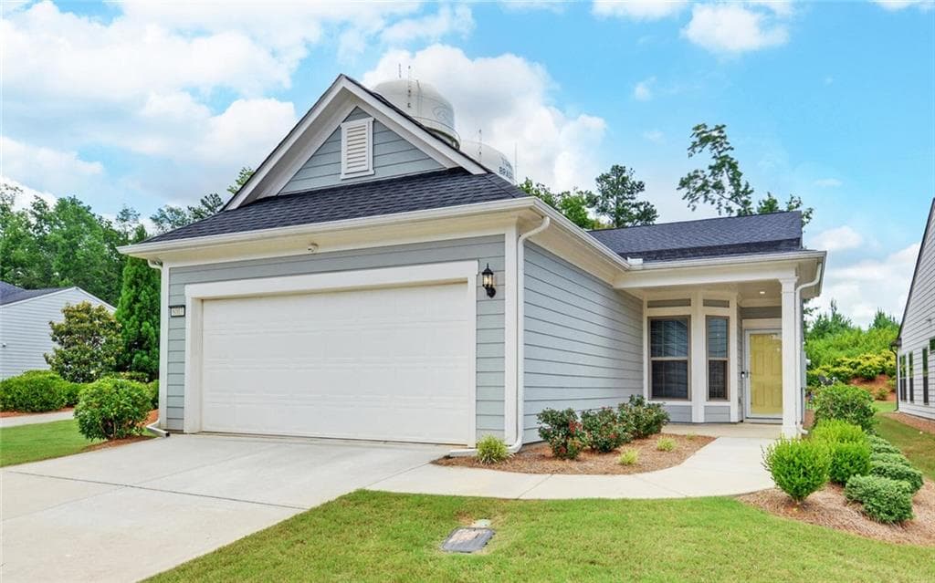 2 bedroom, 2 bathroom, 1,436 sq ft single family residence sold at 6003 Rollingwood Way, Hoschton, GA 30548