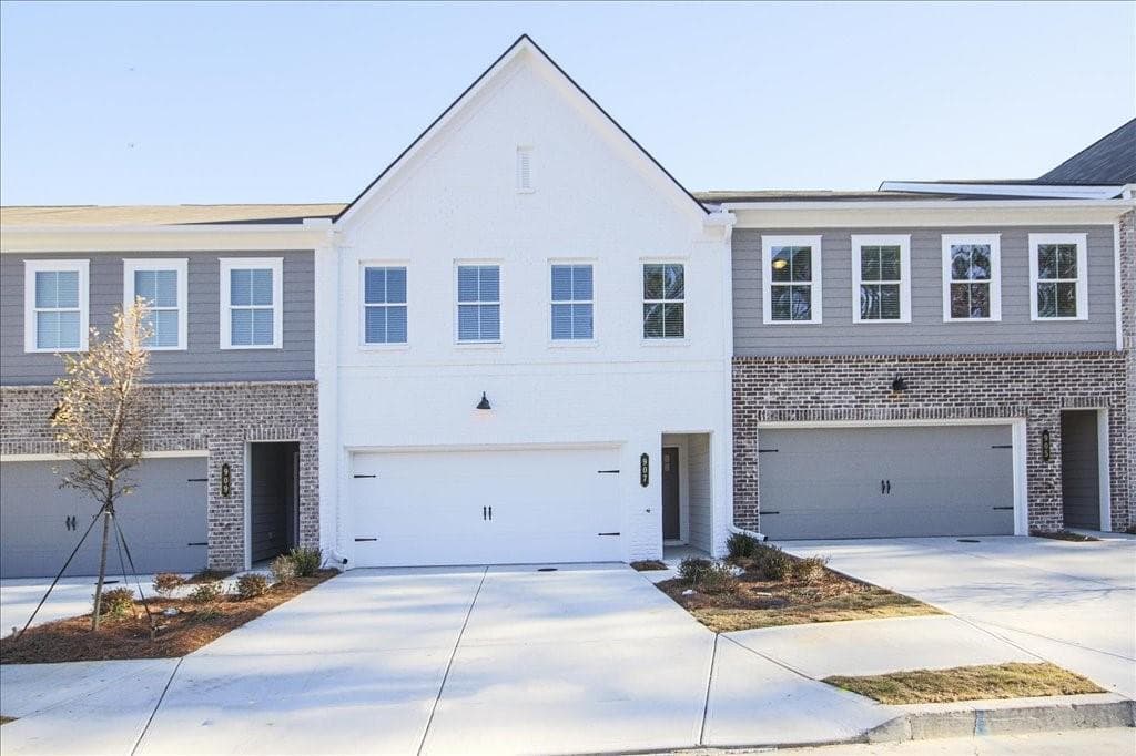 907 Agate Lane, Lawrenceville, GA 30043 — most recent listing photo