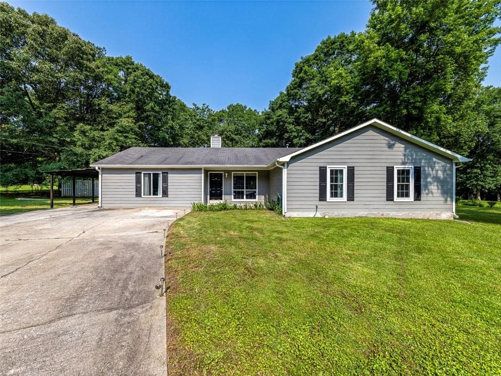 3 bedroom, 2 bathroom, 2,020 sq ft single family residence sold at 30 COURT, Ellenwood, GA 30294