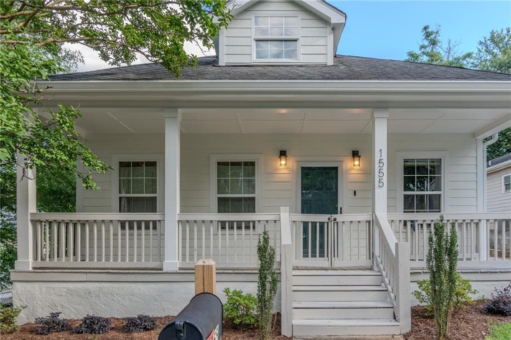 4 bedroom, 3 bathroom, 2,160 sq ft single family residence sold at 1555 New Street, Atlanta, GA 30307