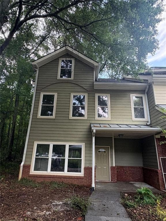 3 bedroom, 2 bathroom townhouse sold at 101 Dancing Fox Road, Decatur, GA 30032