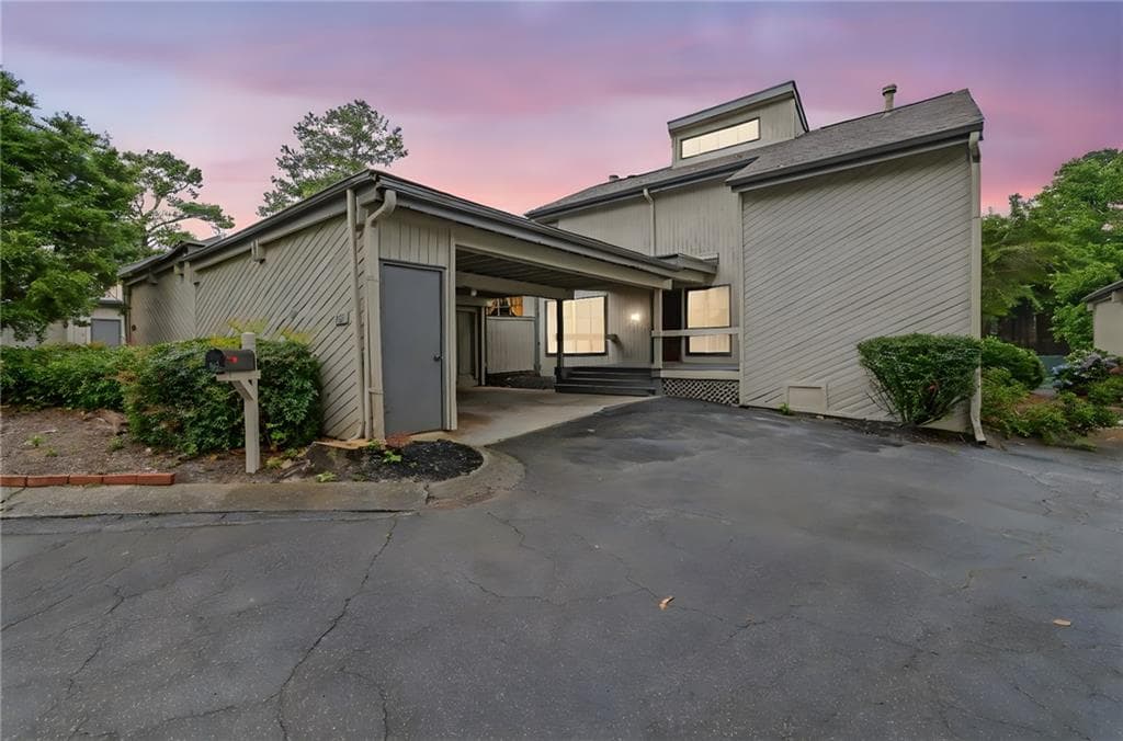 683 Highland Court, Marietta, GA 30068 — most recent listing photo