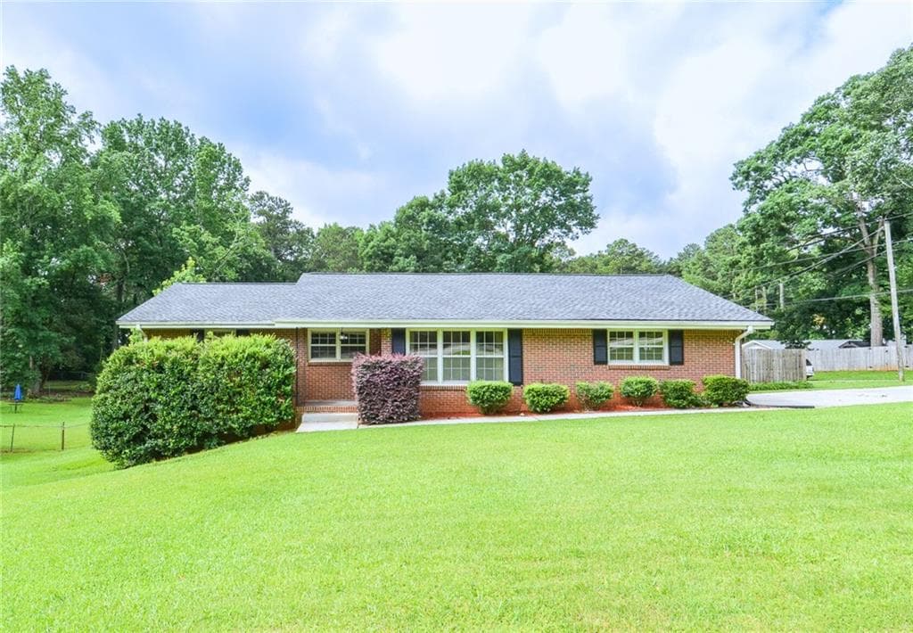 879 Old Tucker Road, Stone Mountain, GA 30087 — most recent listing photo