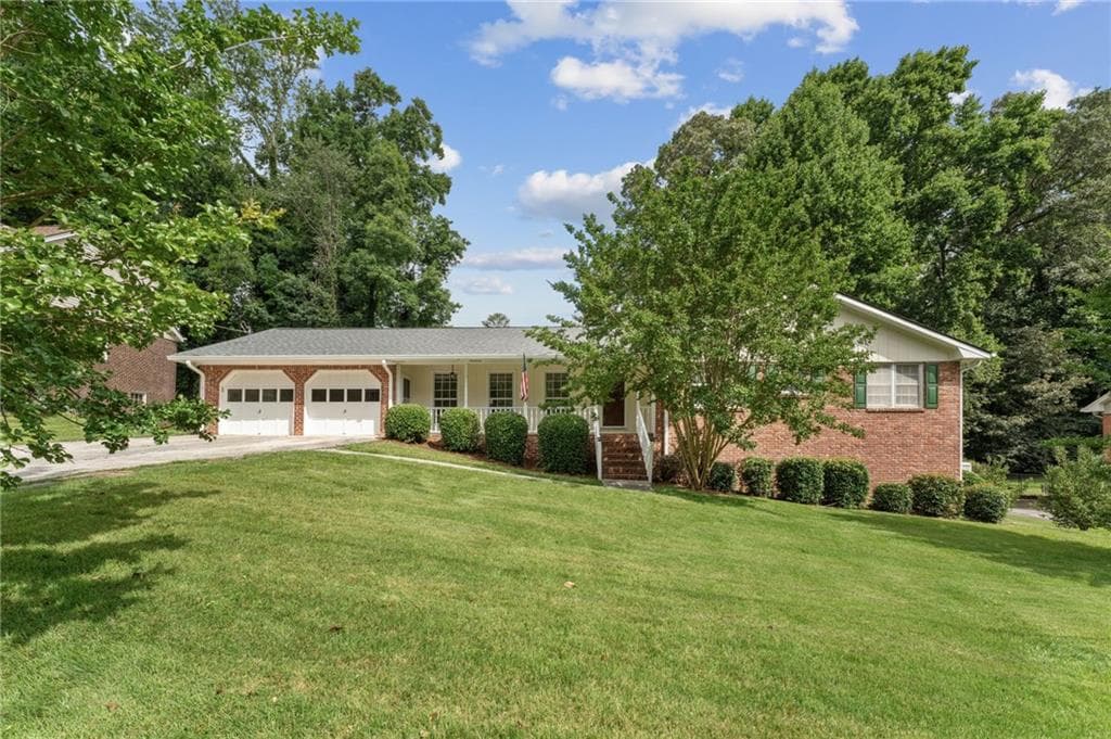 5 bedroom, 3 bathroom, 2,156 sq ft single family residence sold at 4135 Shoshone Valley Road, Marietta, GA 30068