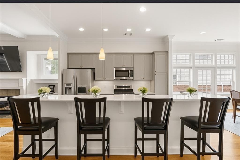 3 bedroom, 4 bathroom, 2,361 sq ft townhouse sold at 1258 DeKalb Avenue 112, Atlanta, GA 30307