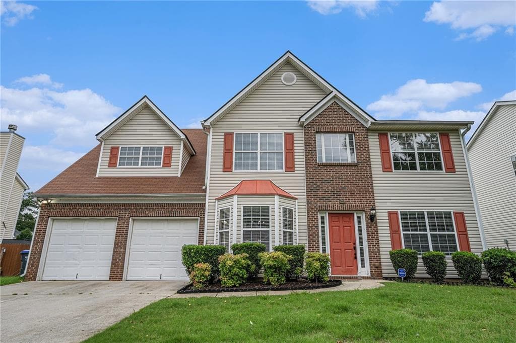 4 bedroom, 3 bathroom, 2,754 sq ft single family residence sold at 555 Sydney Crest Lane, Lawrenceville, GA 30046