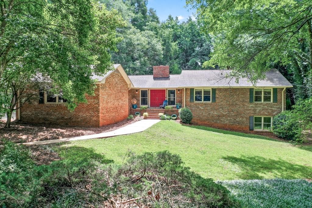 1031 Heathers Glen, Watkinsville, GA 30677 — most recent listing photo