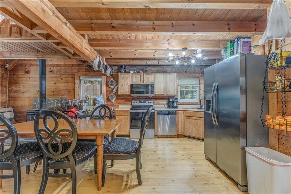 4 bedroom, 4 bathroom, 2,538 sq ft single family residence for sale at 519 E VALLEY Road, Rydal, GA 30171 — photo 5