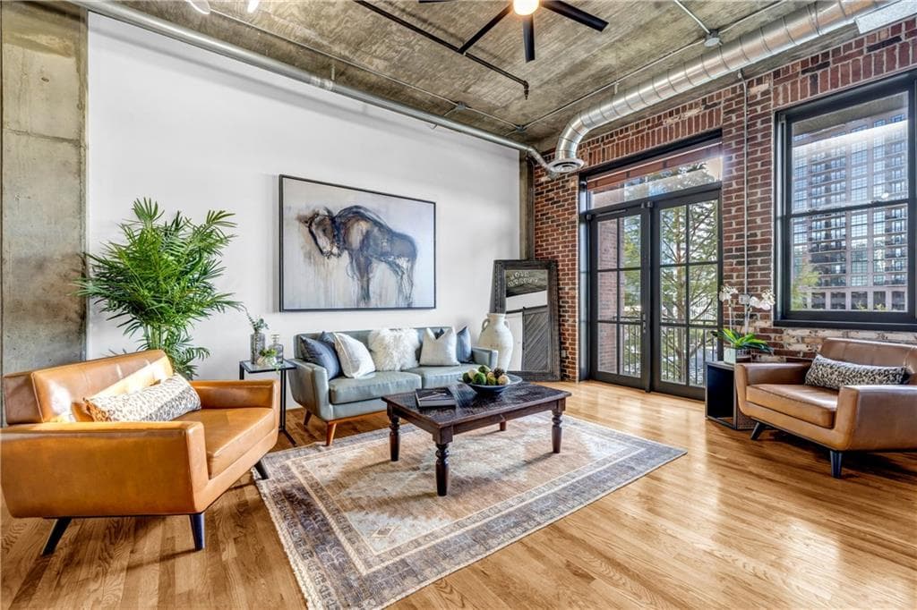 1 bedroom, 1 bathroom, 1,014 sq ft condominium sold at 3180 Mathieson Drive 703, Atlanta, GA 30305