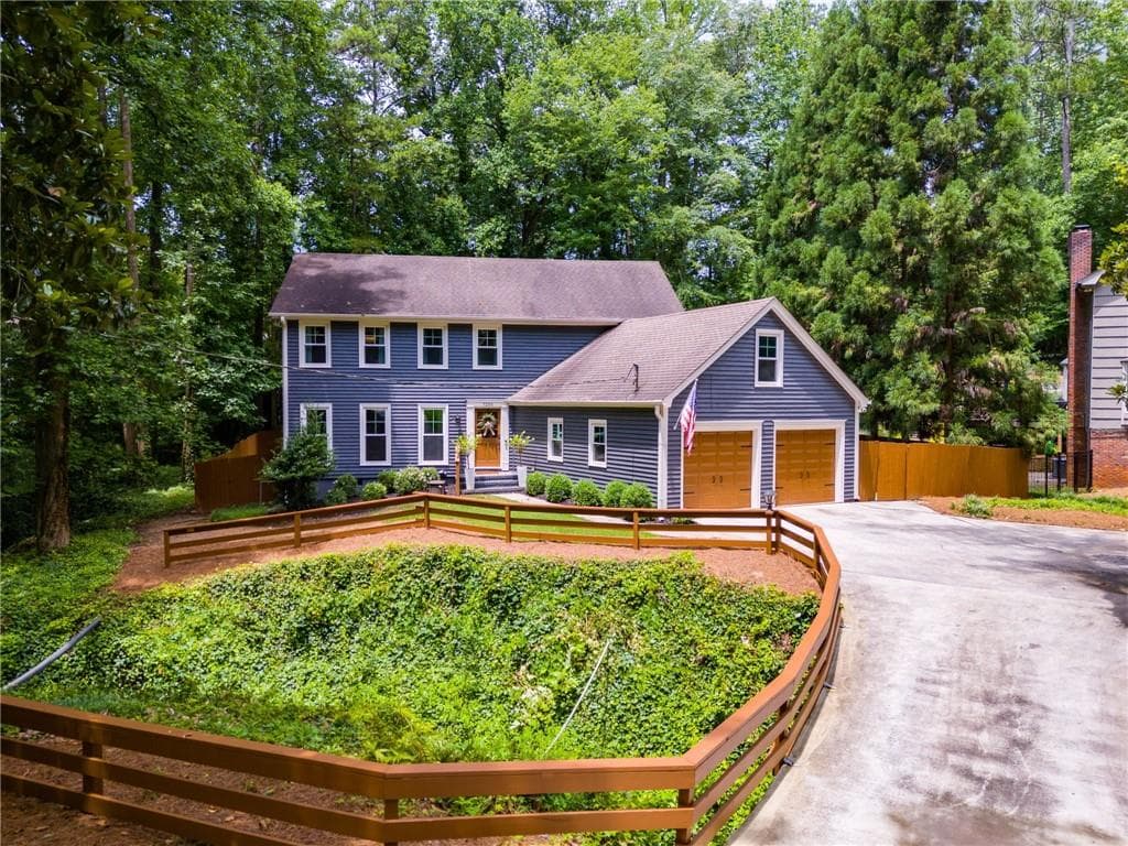 7250 Hunters Branch Drive, Atlanta, GA 30328 — most recent listing photo