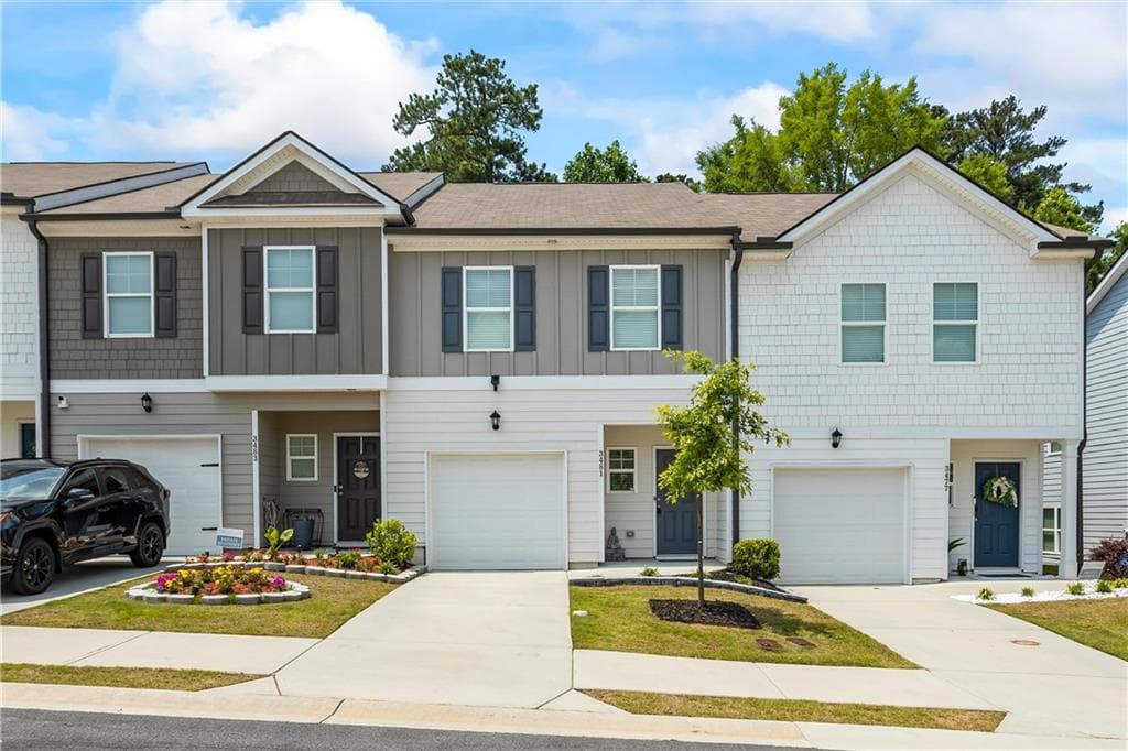 3481 Lakeview Creek, Lithonia, GA 30038 — most recent listing photo