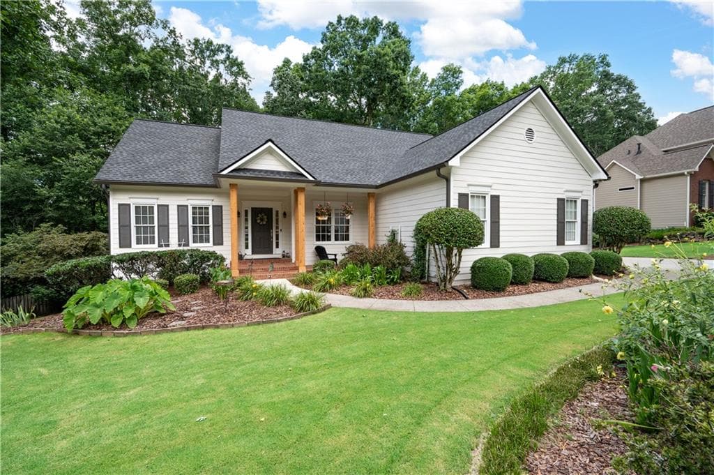 6490 Ivey Hill Drive, Cumming, GA 30040 — most recent listing photo