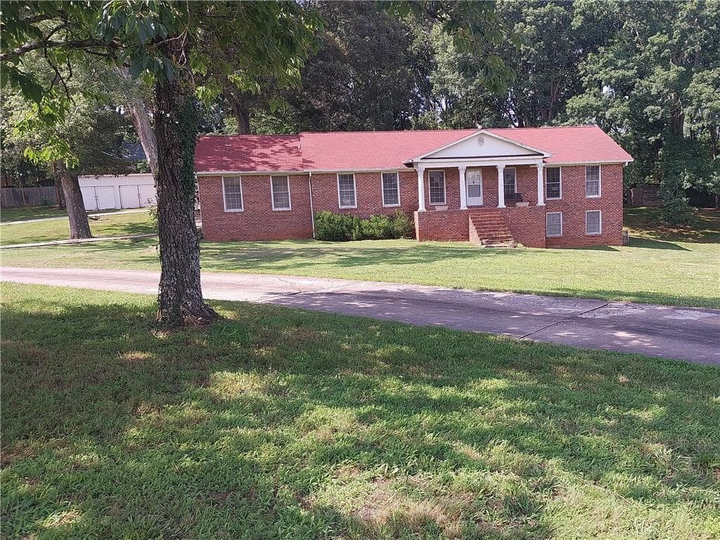 6005 Hendrix Road, Cumming, GA 30040 — most recent listing photo