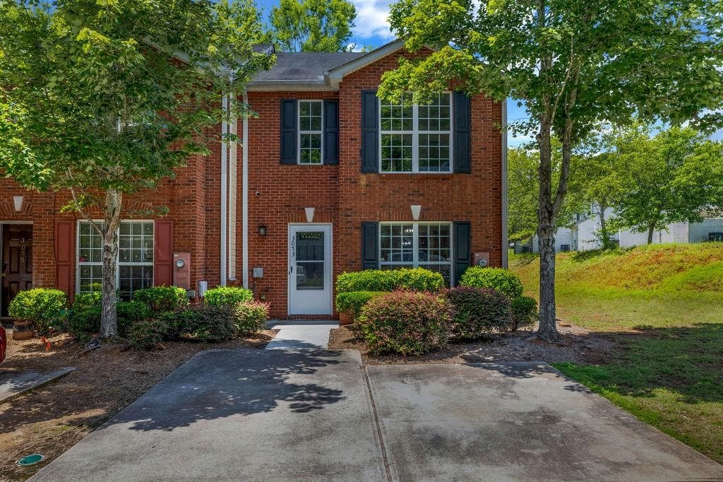 3073 Waldrop Circle, Decatur, GA 30034 — most recent listing photo