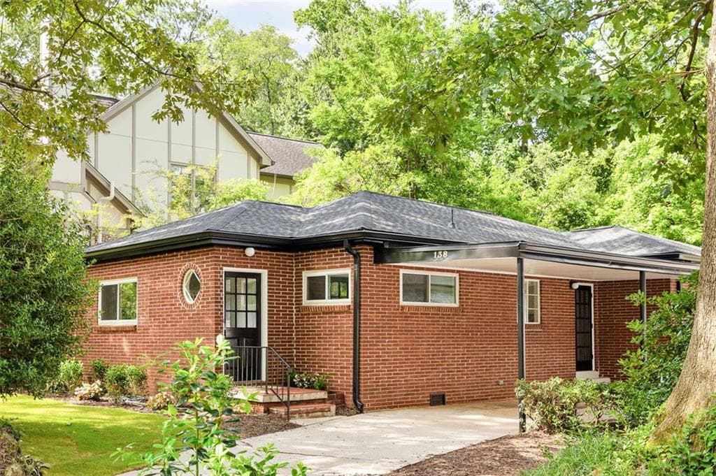 138 WOODLAWN Avenue, Decatur, GA 30030 — most recent listing photo