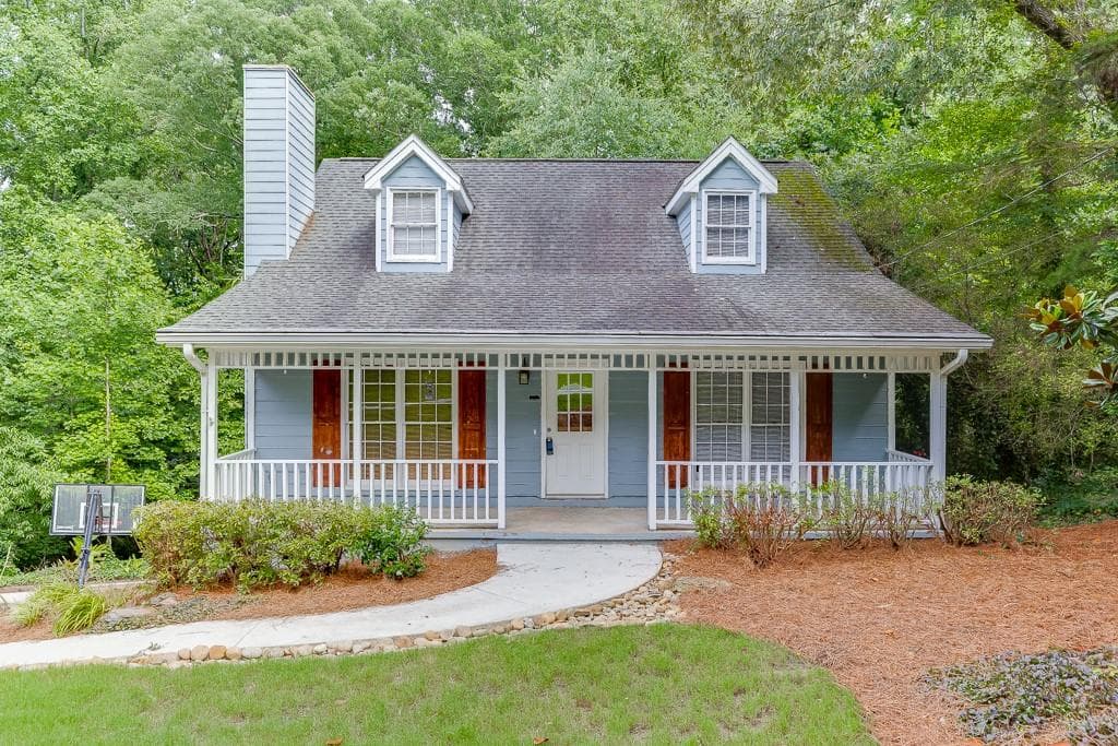 6225 Oak Ridge Drive, Flowery Branch, GA 30542 — most recent listing photo