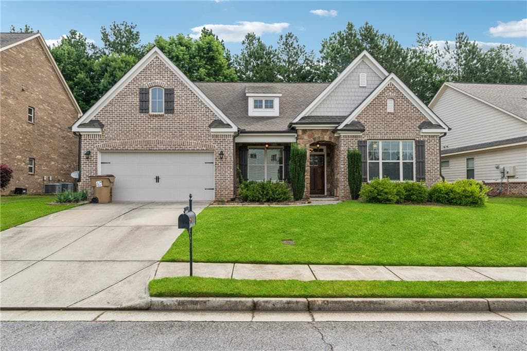430 La Perla Drive, Sugar Hill, GA 30518 — most recent listing photo
