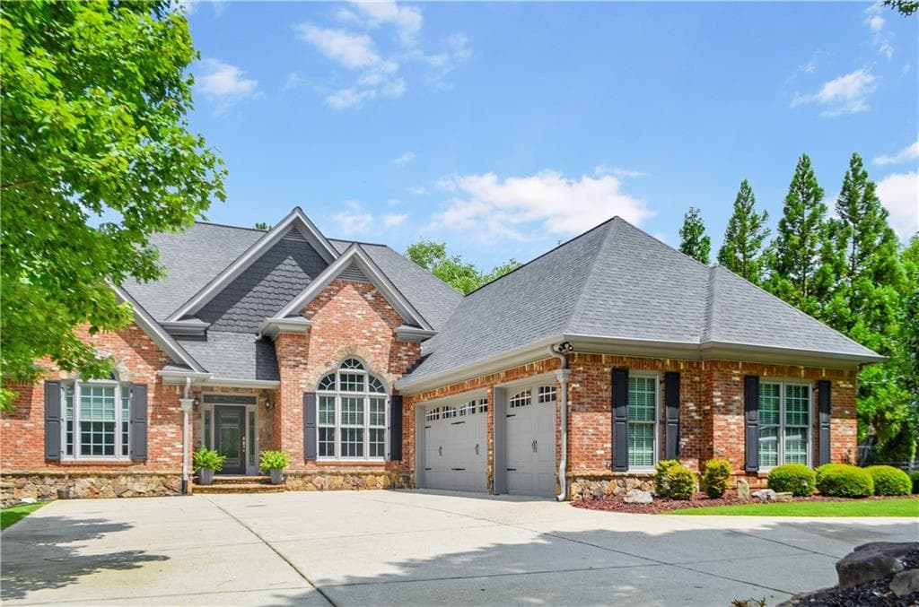 2530 Shumard Oak Drive, Braselton, GA 30517 — most recent listing photo