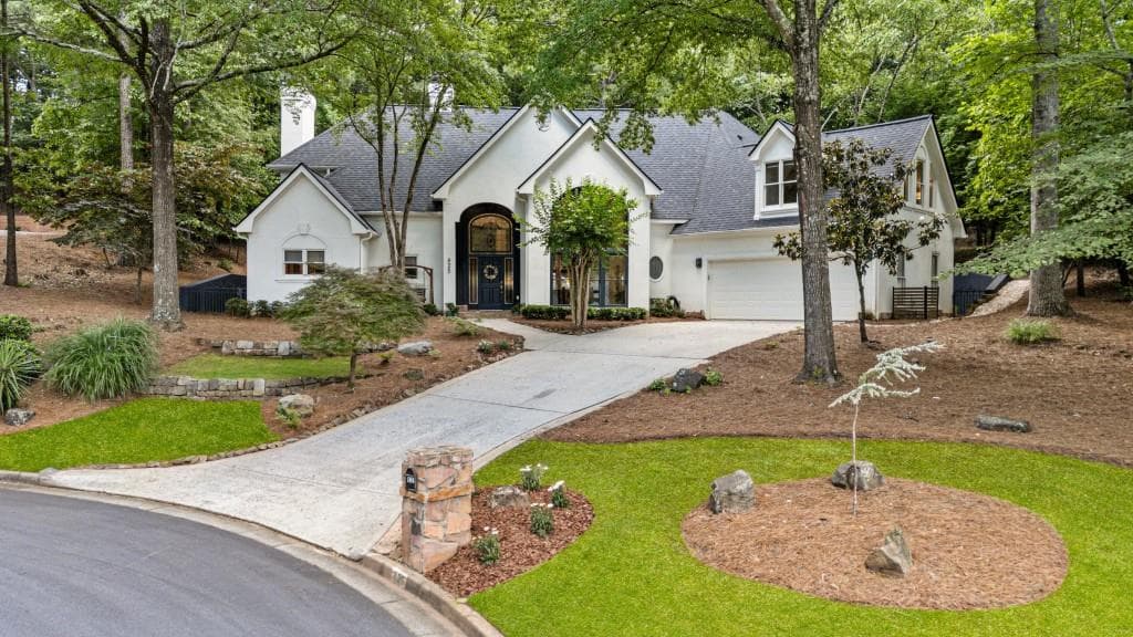 625 Wynfield Court, Roswell, GA 30076 — most recent listing photo