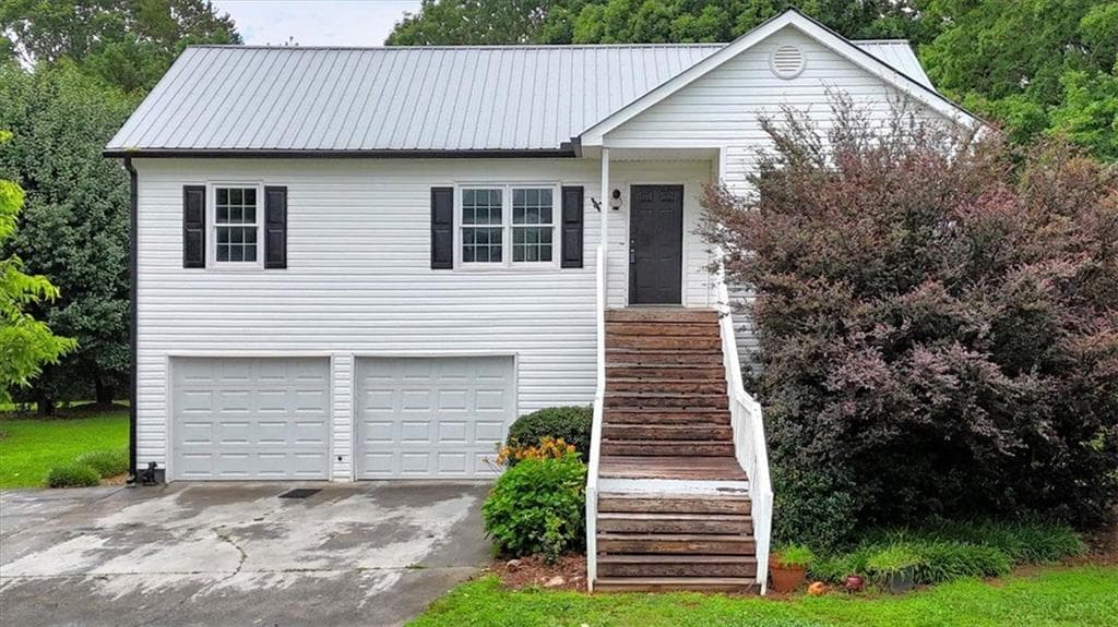33 MORIAH Way, Rydal, GA 30171 — most recent listing photo