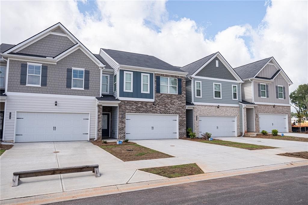 6011 Pine Bluff Place, Conyers, GA 30013 — most recent listing photo