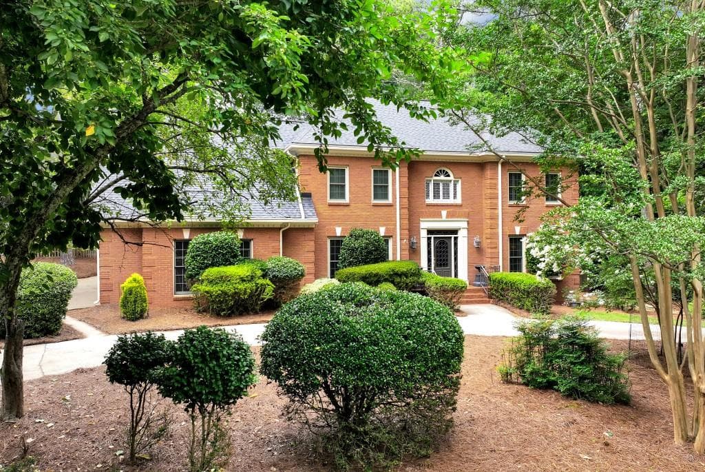 1320 Northcliff Trace, Roswell, GA 30076 — most recent listing photo