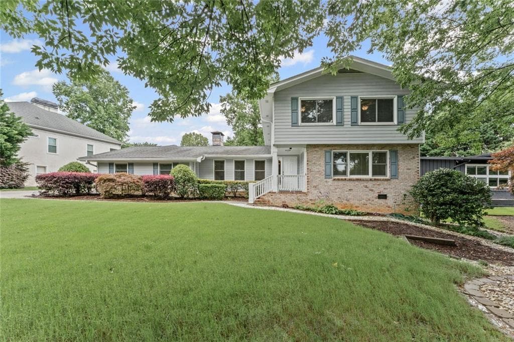 2737 Fontainebleau Drive, Dunwoody, GA 30360 — most recent listing photo