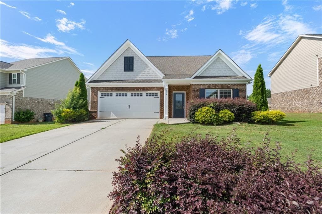196 Al Jennah Boulevard, Locust Grove, GA 30248 — most recent listing photo
