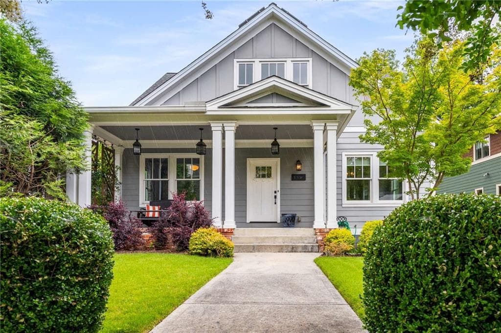 5 bedroom, 4 bathroom, 3,826 sq ft single family residence sold at 1338 Iverson Street, Atlanta, GA 30307